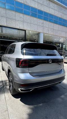 VOLKSWAGEN T-CROSS 1.0 200 TSI TOTAL FLEX COMFORTLINE AUTOMÁTICO